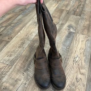 Women’s tall dressy boots